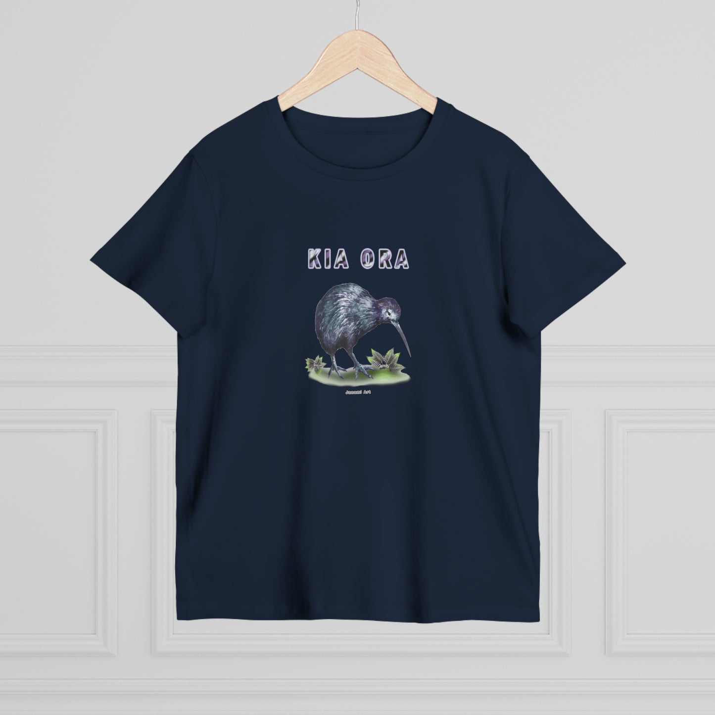 Women’s Tee - kiwi kia ora design