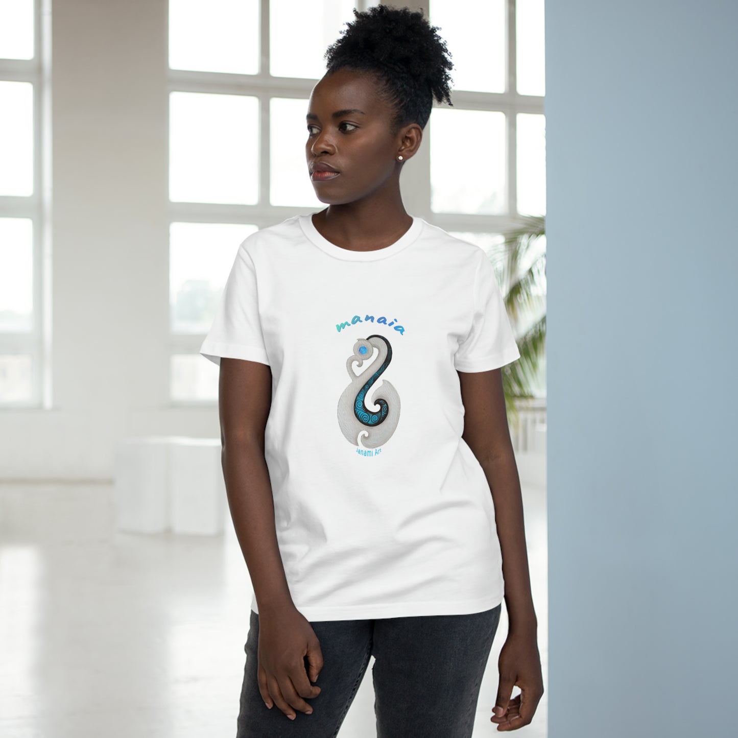 Women’s Tee - manaia design