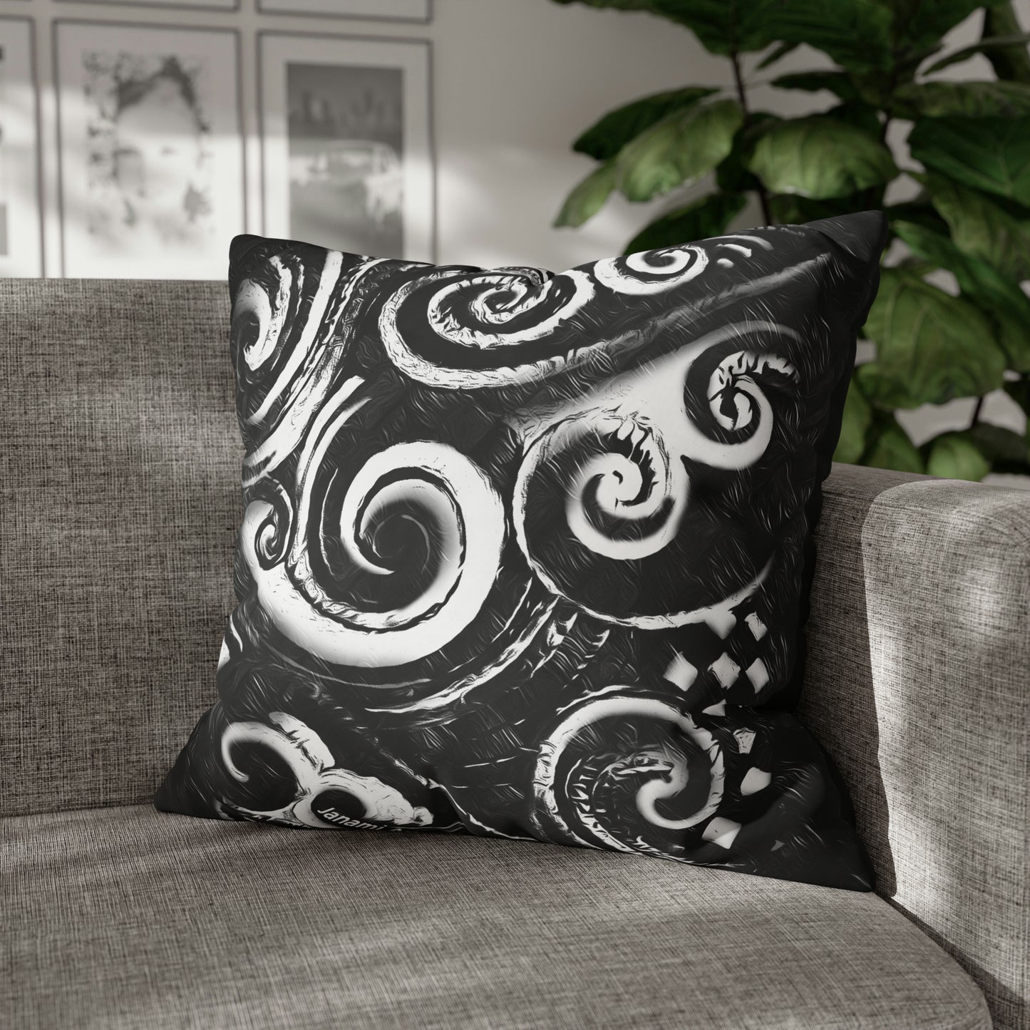 Pillowcase - koru black design