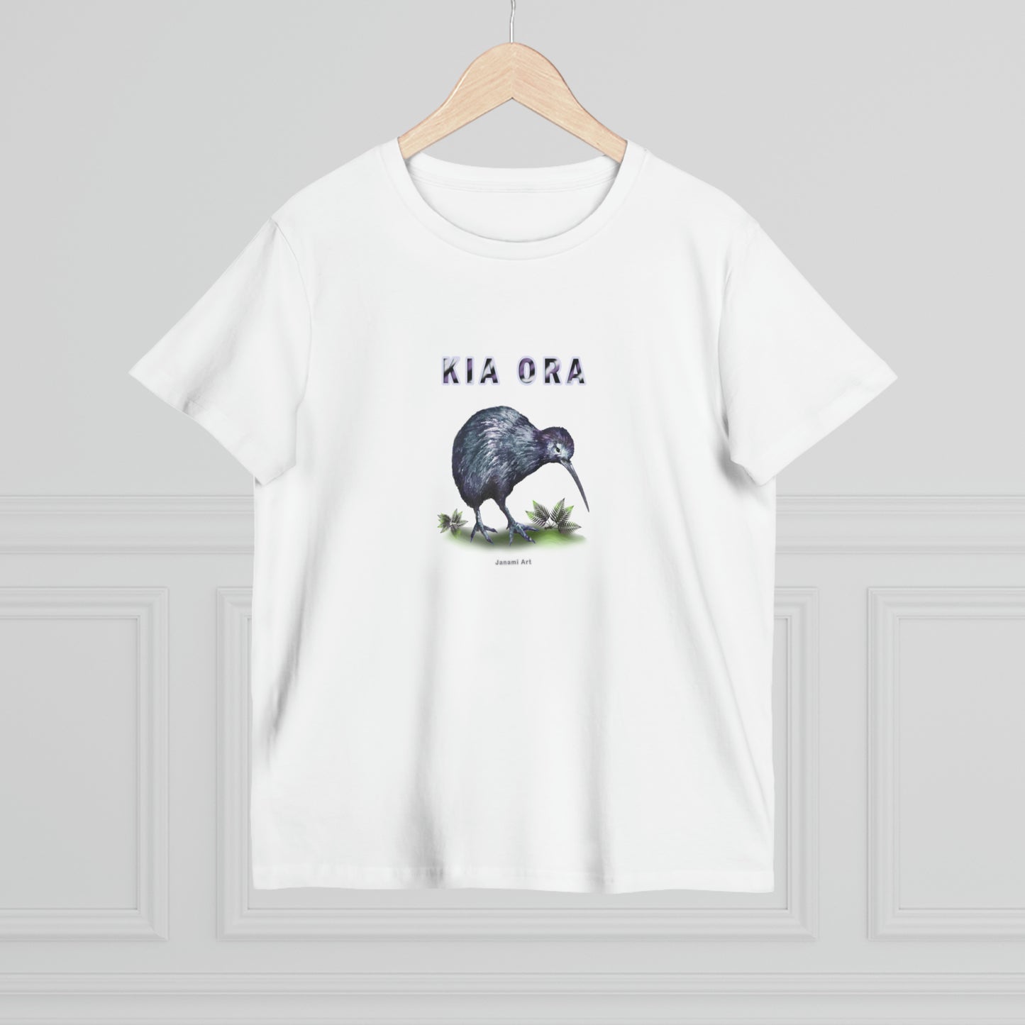 Women’s Tee - kiwi kia ora design